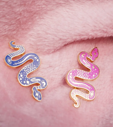 Pins - Serpent rose