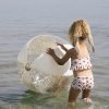 Ballon de plage - TRANSPARENT BEACH BALL - Konges Slojd