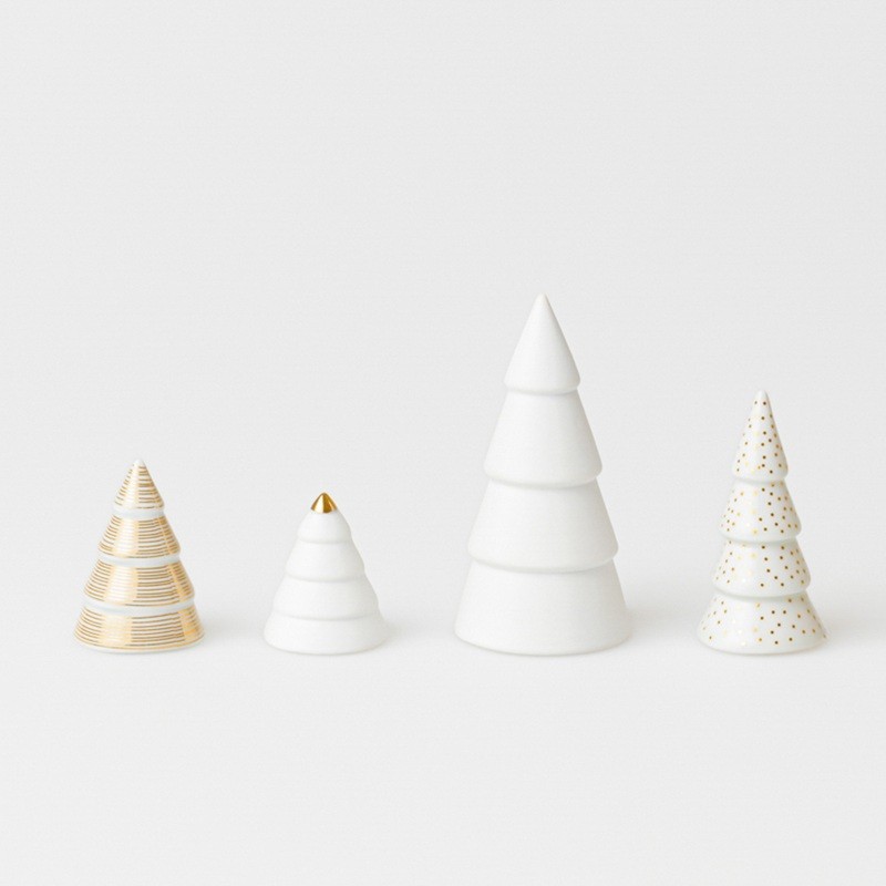 Set de 4 sapins en porcelaine