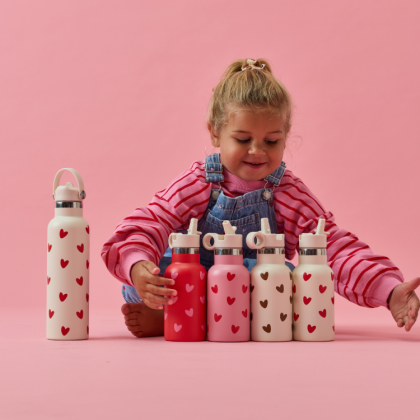 Gourde isotherme enfant inox 350 ml crème et coeurs rouges- Atelier Wagram