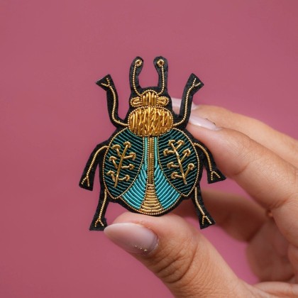 Broche - Cétoine- Malicieuse